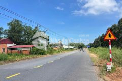 Cần bán gấp xoay sở kinh doanh trong tháng dt 260m2 giá 890tr