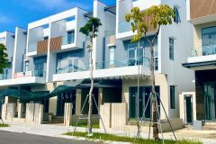 Bán nhà liền kề 3 tầng bgi đường hoàng quốc việt cạnh siêu thị aeonmall huế