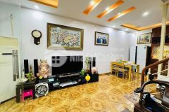 Bán nhà phố vương thừa vũ, dt 48m2 x 4t, giá chỉ 9.1 tỷ, 20m ra mặt phố.