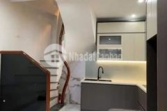 Bán nhà đường đội cấn, dt 48mx5 tầng,ô tô sát nhà,giá 8.1 tỷ, về ở ngay.