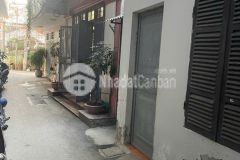 Bán đất đội cấn 55m2 x mt 5m mặt ngõ thông thẳng ngõ rộng gần phố