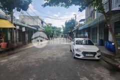 Bán nhà sát kcn vsip1, thuận an, 131m2 3pn, 5 phòng trọ, cực ngon, chỉ 3 tỷ hơn