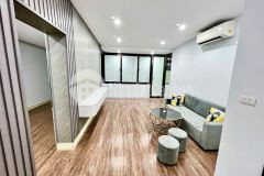 Bán căn hộ tập thể phố 83, hai bà trưng, 50m2, 2 ngủ, nhà đẹp ở luôn, gần phố