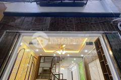 Nhà đẹp 32m2 5tầng5 ngủ ngõ rộng thông, về ở ngay full nội thất tt đống đa sổ đỏ