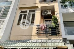 Nhỉnh 6 tỷ xíu nhà côchú bs bệnh viên thông nhất vvip phường 4 tb, ngang 5m, kết cấu 3 tầng.