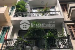 Trần quốc hoàn phân lô ô tô vị trí đẹp 51m2 5 tầng 4,3 m mặt tiền 18.9 tỷ.