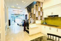 Chỉ 7 tỷ 50m2 tứ liên 5t khung cột 2 thoáng kinh doanh ô tô đầu tư 0983458219