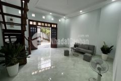 Bán nhà 2 lầu gần mặt tiền đường hoàng diệu 2, linh chiểu giá chỉ 4 tỷ