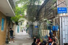 Cần b á n gấp nhà lô góc phố địnhcông 55m2, ngõ ô tô, chỉ 2.9 tỷ.