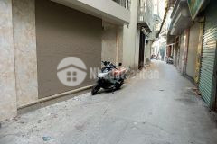 Bán nhà rẻ ngọc khánh ba đình, 49mx5 tầng, ngõ thẳng, giá chỉ 8.5 tỷ.