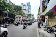 Bán nhà phố bạch mai,50m2,ô tô đỗ cổng,full nội thất long lanh,mua về ở luôn.7.x tỷ