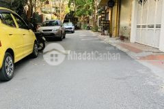 Nhà trần quốc hoàn, cầu giấy 80m, 5t, mt 6m, 20 tỷ, kd, phân lô ô ô tránh.