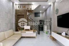 Mới vào ở ngaykd, 4 tầng, 38m2, hẻm 5m thẳng 1 trục nguyễn thiện thuật quận 3, 7.x tỷ