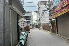 Bán đất trung tâm trâu quỳ 118m2 mt 4m ngô xuân quảng ngõ to oto thông.0982852808