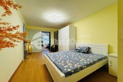 Bán gấp căn hộ tập thể trung tự, đặng văn ngữ, đống đa, 100m2, nhà đẹp ở luôn, gần phố
