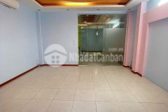 Cho thuê nhà đường cầu giấy phường quan hoa 35m 5t giá 12tr, nhà đẹp, cách phố 70m