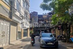 Lò đúc thọ lão phân lô 3 ô tô tránh 2 mặt ngõ trung tâm hai bà hơn 12 tỷ