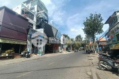 Bán nhà yersin ngay chợ luôn ạ, đang kinh doanh, cách hồ xuân hương 500m
