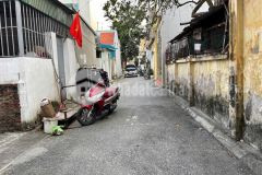 Đất đẹp hiếm 2 mặt tiền đường thông ô tô ngõ phố giang biên dt 43m2. giá 6.65 tỷ