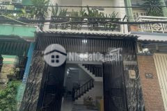 Nhà hẻm lâm thị hố, p tân chánh hiệp q12 dt 33m2 1 lầu 2pn 2wc giá 4,05 tỷ