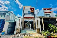 Bán gấp nhà đẹp mới xây 95m2 gần vòng xoay an lạc 950tr