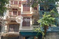 Nhà bán đường võ chí công, dt 42mx5 tầng, giá chỉ 7.6 tỷ.