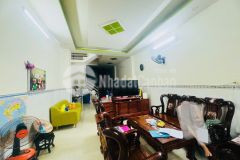 Bán nhà p15, tân bình 4.2x24m 3 tầng vuông vức, hxh phạm văn bạch, chỉ 7.8 tỷ