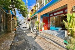 Bán nhà hxh huỳnh văn nghệ ngang 4.2m 5pn nhà mớinội thất đẹp