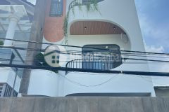 Bán nhà 2 lầu cực đẹp, mặt tiền kinh doanh 90m2 shr 4,75 tỷ. lh0979128037.