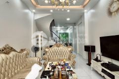 Định cư bán nhà 4 tầng lung linh hxtải lê văn sỹ, 63m2, 11 tỷ tl