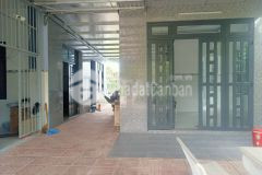 Chủ cần vốn nên bán 958m2 đất có 556m2 đất thổ cư,402đất trồng cây ờ đường nguyễn công bình xã trun