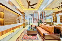 Nhà hiếm trung tâm cầu giấy 7.x tỷ 30m2 5tx4pn full nội thất ngõ rộng gần ô tô ở sướng