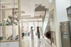 Gấp bán nhà 5 tầng,56m2, hẻm 6m thông lý thái tổ quận 10, ởkd spatóc, 11.2 tỷ
