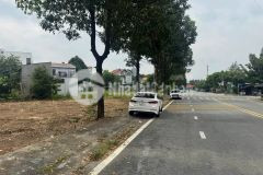 Bán đất 700m2 long nguyên bàu bàng giá siêu ngộp mặt tiền dt749a