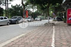 Bán 64m2 đất phố nguyễn đình hoàn giá 10.5 tỷ