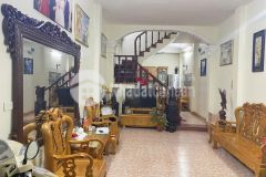 Bán nhà 4 tầng phố yên hòa dt 30m2 mt 4.9m giá 5.5 tỷ