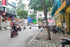 Bán tòa văn phòng 9 tầng mặt phố đoàn thị điểm 180m2, mt 6.6m