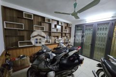 Hiếm nhỉnh 6 tỷ nhà đội cấn bađình nhà đẹp ở luôn cạnh lăng bác, lô góc, vài bước ra phố