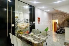 Vip p13, phú nhuận, 4 tầng, 60m2, hẻm xe hơi huỳnh văn bánh, mới ở ngayvpcty, chỉ 9.5 tỷ