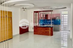 Bá.n nhà d7 kdc hồng loan. nhà một trệt một lửng.