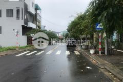 Bán gấp nhà c4 mặt tiền vị trí đẹp nhất nguyễn đình chiểu ngũ hành sơn đà nẵng 130m2 chỉ 4.2 tỷ