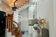 Bán nhà phố hào nam,ngõ thông khắp ngả,an sinh tiện ích đầy đủ,26mx5t,giá 5.75 tỷ.