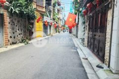 Minh khai mặt ngõ 2 oto tránh nhau, dt 62m giá 11 tỷ có thương lượng sđcc