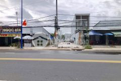 Bán nền full thổ cư chỉ sau nền mặt tiền hoàng quốc việt 20m