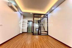 7 tỷ 40m2 thụy khuê 5t khung cột lô góc kinh doanh ô tô 0983458219