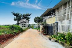 Đất thổ cư cạnh khu tái định cư 195 528m giá 1.29 tỷ