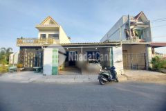 Nhà mặt tiền thị trấn tầm vu long an 160m2 shr 3.5 tỷ. lh07992819830977193643