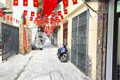 Bán nhà 90m2 hào nam, mặt tiền 10m, giá tốt