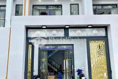 Nha an phu tây 5 x 18 gia 1 ty 180 binh chanh