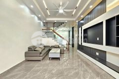 Bán nhà đẹp mặt tiền mới xây ở dt743 thuận an bình dương